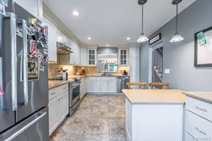 16 Pine St, Huntington, NY 11743 - Photo 12