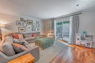 16 Pine St, Huntington, NY 11743 - Photo 6