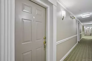500 Pondside Dr, White Plains, NY 10607 - Photo 2
