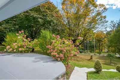 18 Blueberry Hill Road, Mahopac, NY 10541 - Photo 6