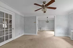 141 Elmwood St, Valley Stream, NY 11581 - Photo 6