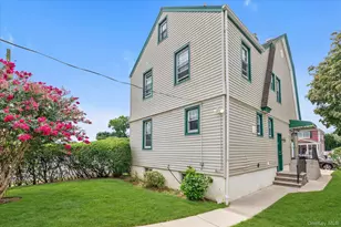 141 Elmwood St, Valley Stream, NY 11581 - Photo 2