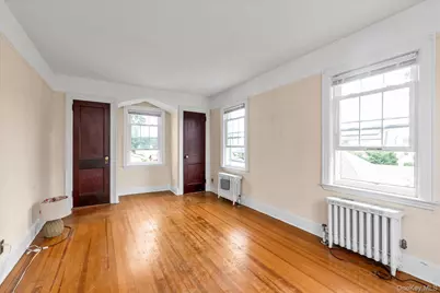 141 Elmwood Street, Valley Stream, NY 11581 - Photo 14