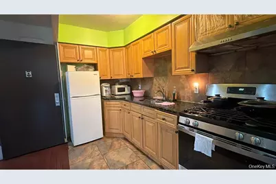 101-18 39th Avenue, Corona, NY 11368 - Photo 10