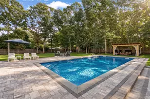 81 S Country Rd, Quiogue, NY 11978 - Photo 8