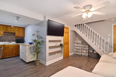2533 Tenbroeck Avenue, Bronx, NY 10469 - Photo 22
