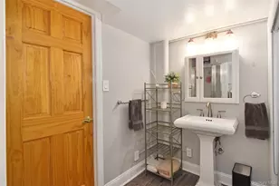 2533 Tenbroeck Ave, Bronx, NY 10469 - Photo 24
