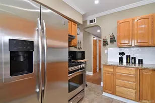 2533 Tenbroeck Ave, Bronx, NY 10469 - Photo 10