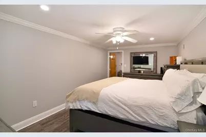 2533 Tenbroeck Avenue, Bronx, NY 10469 - Photo 18