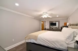 2533 Tenbroeck Ave, Bronx, NY 10469 - Photo 18