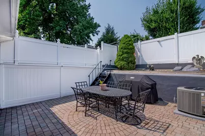 2533 Tenbroeck Avenue, Bronx, NY 10469 - Photo 26