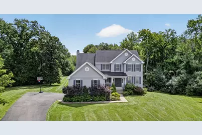 10 Doolin Court, Wappingers Falls, NY 12590 - Photo 2