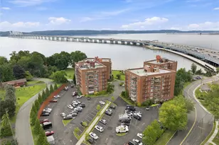 1 Salisbury Pt, Nyack, NY 10960 - Photo 16