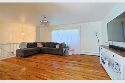 8 Pine Street, Middletown, NY 10940 - Photo 4