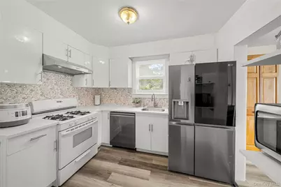 6 Littleworth Lane, Sea Cliff, NY 11579 - Photo 6