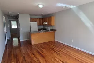 12 Pavilion Rd, Suffern, NY 10901 - Photo 2