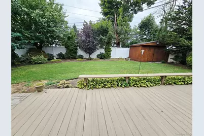 104 Choir Lane, Westbury, NY 11590 - Photo 16