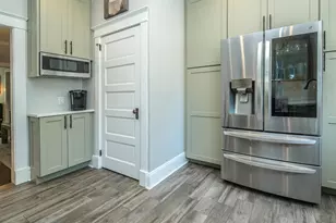 150 Franklin Ave, Sea Cliff, NY 11579 - Photo 16