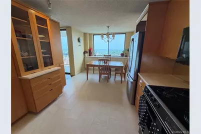 1 Bay Club Drive #16H, Bayside, NY 11360 - Photo 8