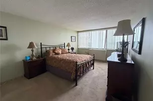1 Bay Club Dr, Bayside, NY 11360 - Photo 16