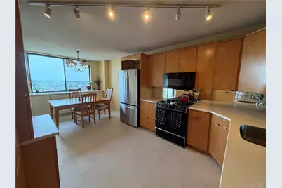 1 Bay Club Drive #16H, Bayside, NY 11360 - Photo 10