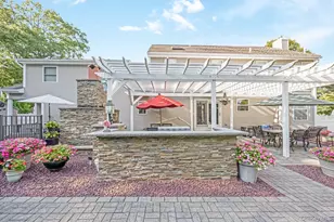 4 Vera Ct, Centereach, NY 11720 - Photo 30