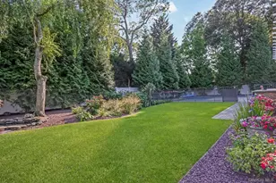 4 Vera Ct, Centereach, NY 11720 - Photo 34