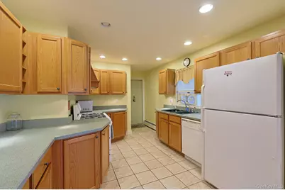 33 Magnolia Drive, Fishkill, NY 12590 - Photo 12