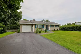 33 Magnolia Dr, Fishkill, NY 12590 - Photo 30