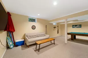 55 Red Fox Ln, Wainscott, NY 11937 - Photo 18
