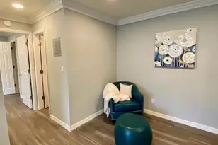 317 Brook Ave, Bay Shore, NY 11706 - Photo 6