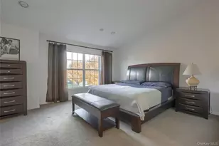 834 Huntington Dr, Fishkill, NY 12524 - Photo 18