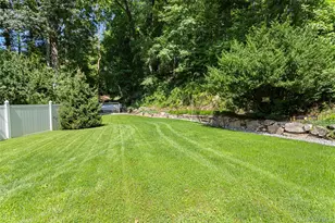 43 Laurel Rd, South Salem, NY 10590 - Photo 20