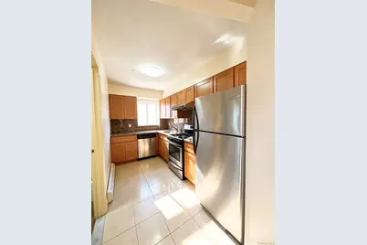 14105 Cherry Avenue #5F, Flushing, NY 11355 - Photo 4