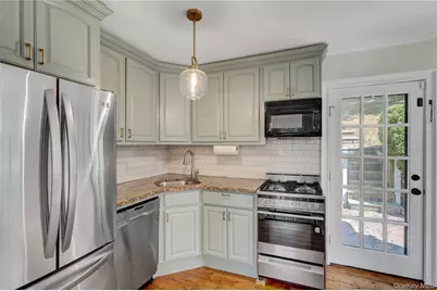324 Woodbine Avenue, Northport, NY 11768 - Photo 18