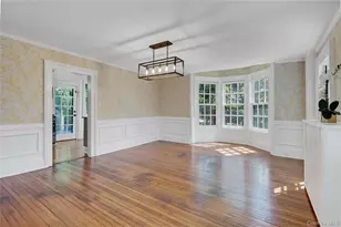324 Woodbine Ave, Northport, NY 11768 - Photo 14