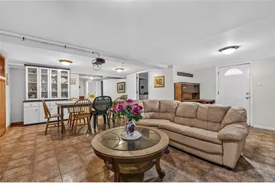 214 Avery Place, Cedarhurst, NY 11516 - Photo 26