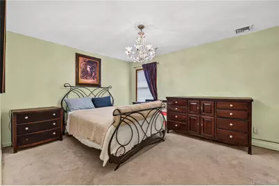 214 Avery Place, Cedarhurst, NY 11516 - Photo 20