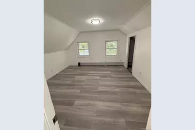 5 South Lane, Levittown, NY 11756 - Photo 10