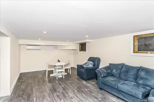 340 Princeton Rd, Rockville Centre, NY 11570 - Photo 22