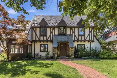 340 Princeton Road, Rockville Centre, NY 11570 - Photo 1