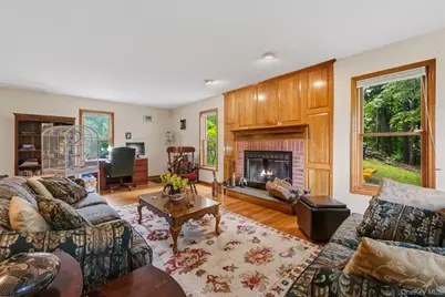 4 Chaucer Road, Staatsburg, NY 12580 - Photo 6