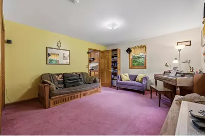 4 Chaucer Road, Staatsburg, NY 12580 - Photo 12