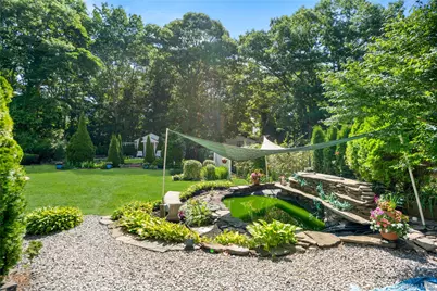 530 Boxwood Drive, Shirley, NY 11967 - Photo 14