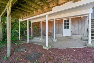 75- 25 W Shore Rd, Port Washington, NY 11050 - Photo 20