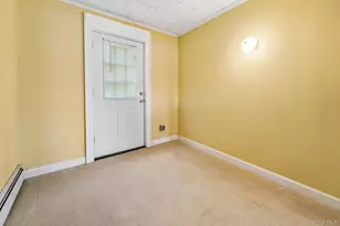75- 25 W Shore Rd, Port Washington, NY 11050 - Photo 18