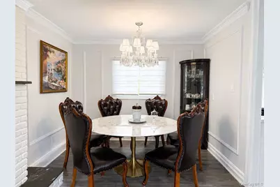25 Charter Avenue, Dix Hills, NY 11746 - Photo 20