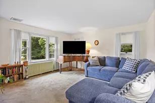 99 Warner Rd, Huntington, NY 11743 - Photo 10