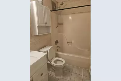 47 W Lakeland Street #2, Babylon, NY 11706 - Photo 6