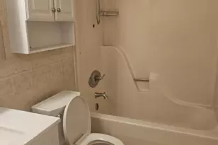 47 W Lakeland St, Babylon, NY 11706 - Photo 6